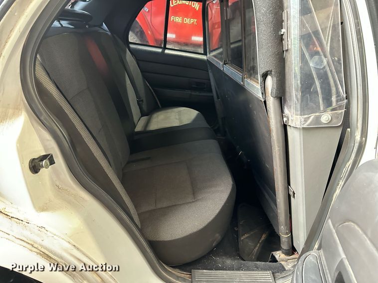 image for item DP3075 2008 Ford Crown Victoria Police Interceptor