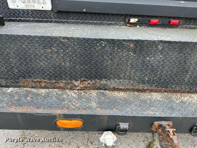 image for item DP3092 2002 International 4300  utility / service truck