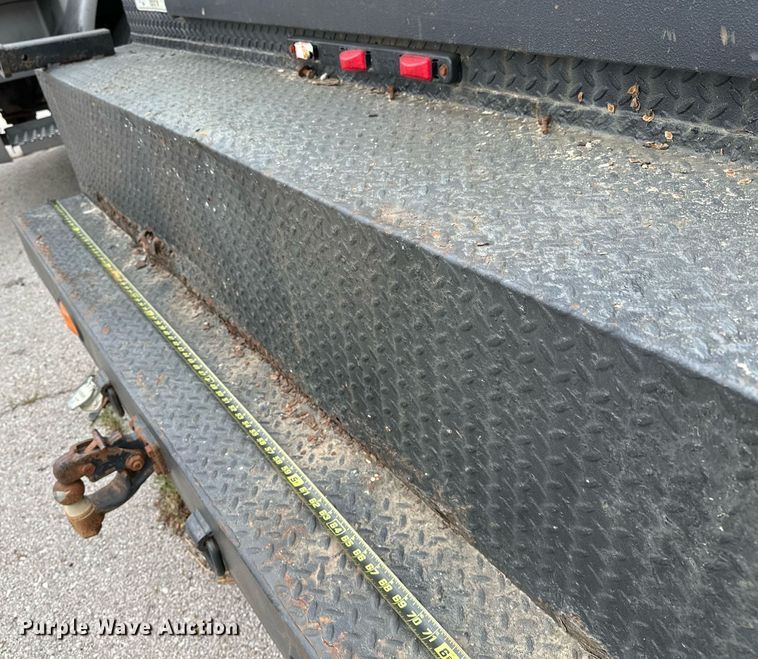 image for item DP3092 2002 International 4300  utility / service truck