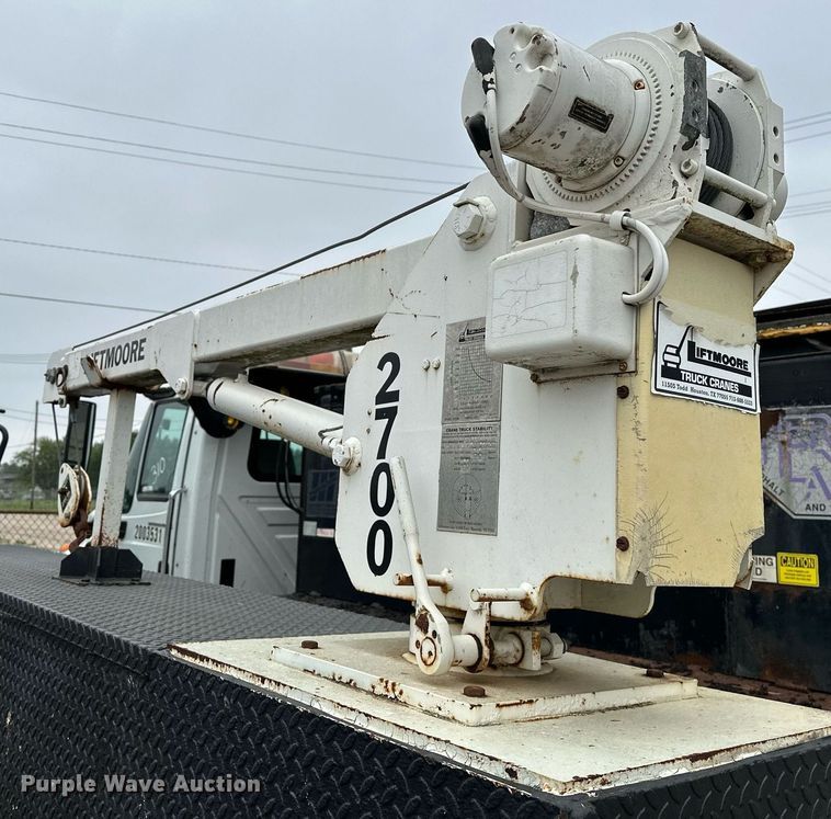 image for item DP3092 2002 International 4300  utility / service truck