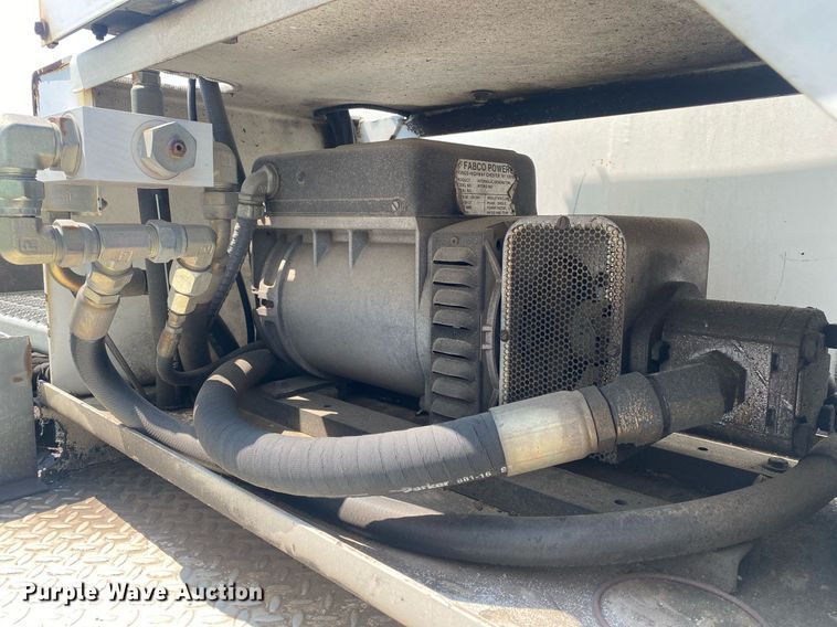 image for item DP3100 2000 International 4700  fuel / lube truck