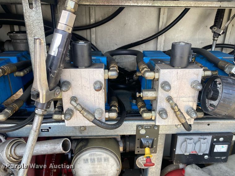 image for item DP3100 2000 International 4700  fuel / lube truck