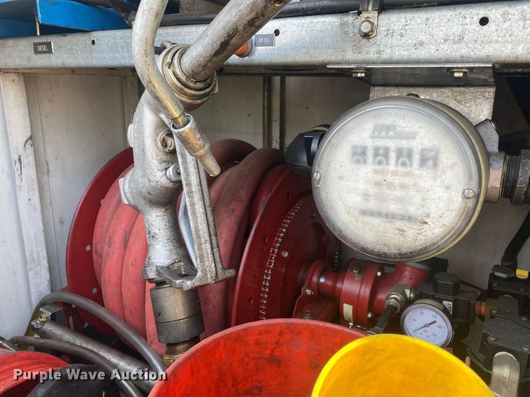 image for item DP3100 2000 International 4700  fuel / lube truck