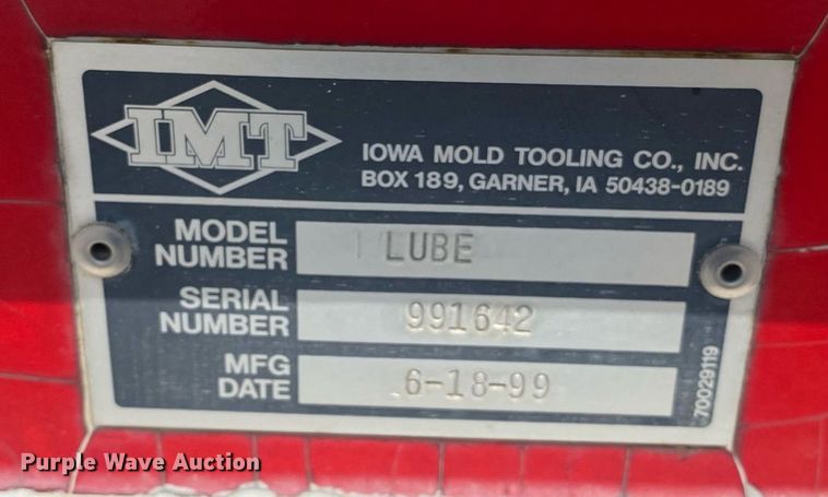 image for item DP3100 2000 International 4700  fuel / lube truck