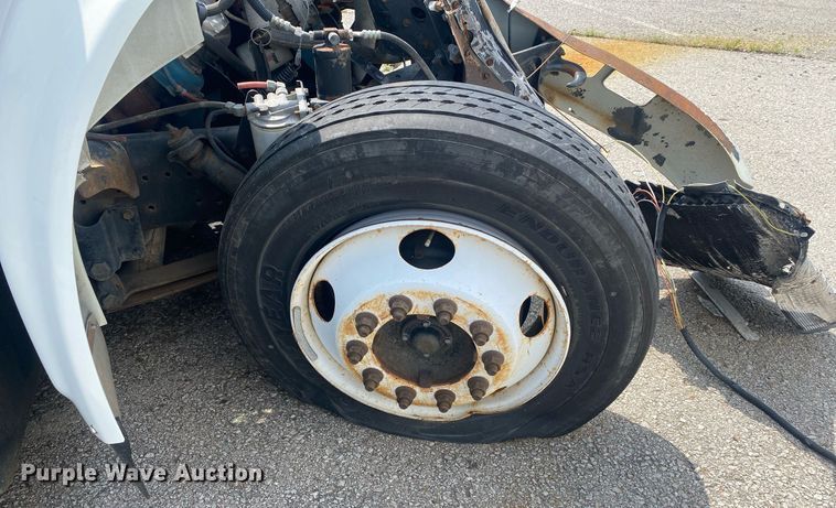 image for item DP3100 2000 International 4700  fuel / lube truck