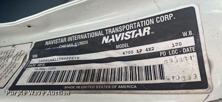 image for item DP3100 2000 International 4700  fuel / lube truck