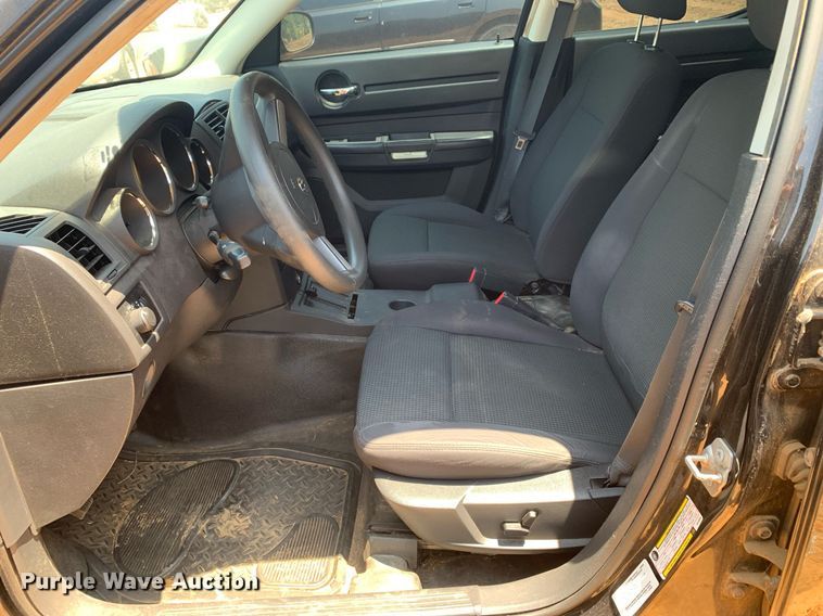 image for item DP8639 2010 Dodge Charger