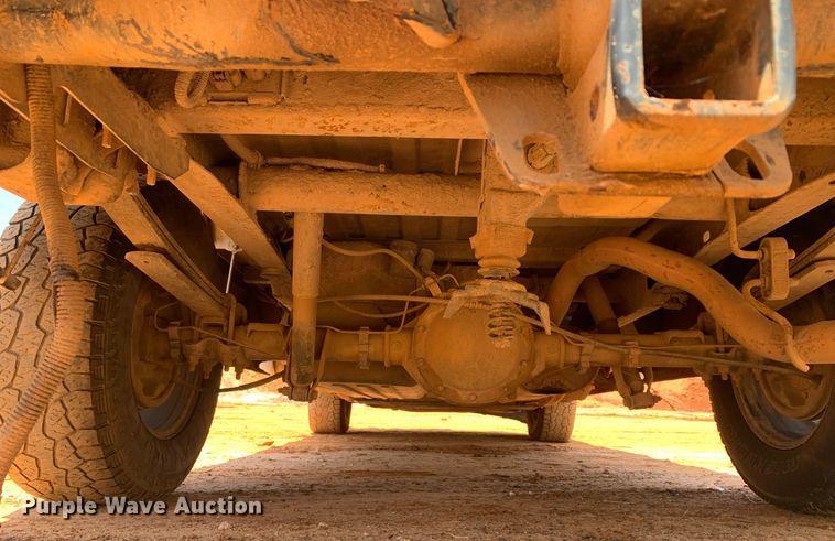 image for item DP8640 2005 GMC Sierra 1500  pickup truck