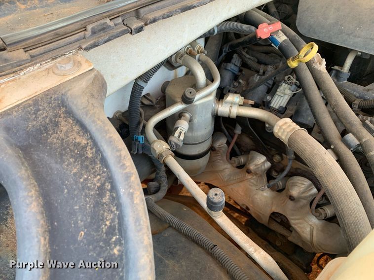 image for item DP8640 2005 GMC Sierra 1500  pickup truck