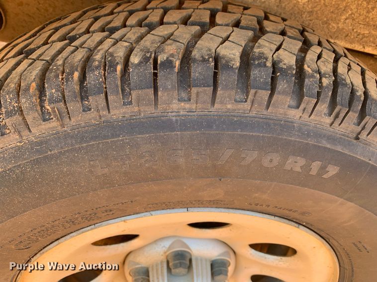 image for item DP8640 2005 GMC Sierra 1500  pickup truck