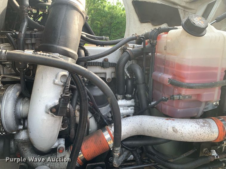 image for item DP8643 2014 International ProStar 113  semi truck