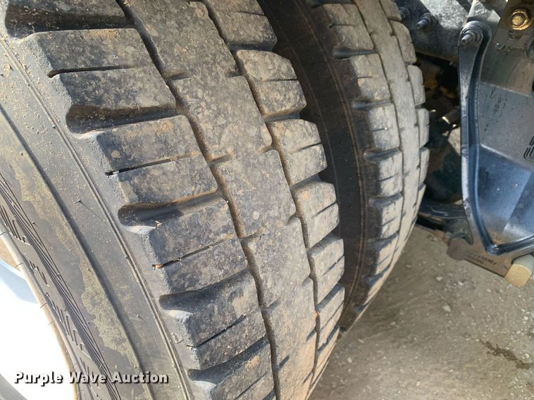 image for item DP8643 2014 International ProStar 113  semi truck