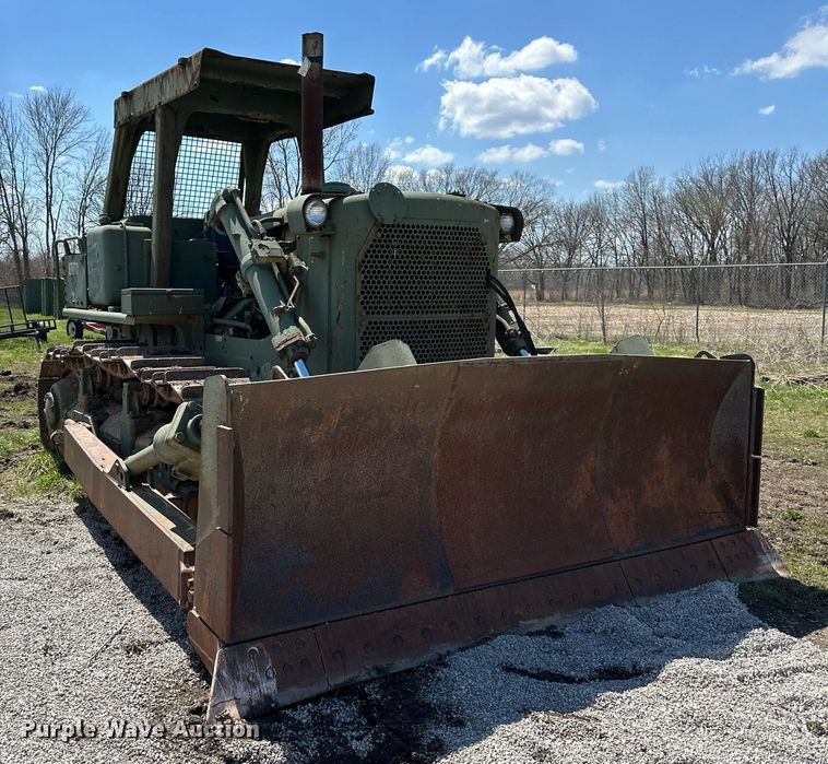 image for item DR5168 1988 Caterpillar D7G  dozer
