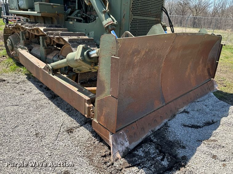 image for item DR5168 1988 Caterpillar D7G  dozer