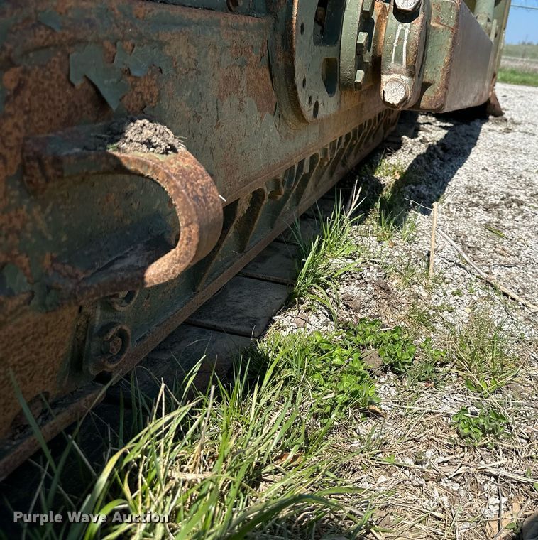 image for item DR5168 1988 Caterpillar D7G  dozer