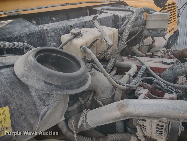 image for item DR8171 2008 Blue Bird Vision  school bus