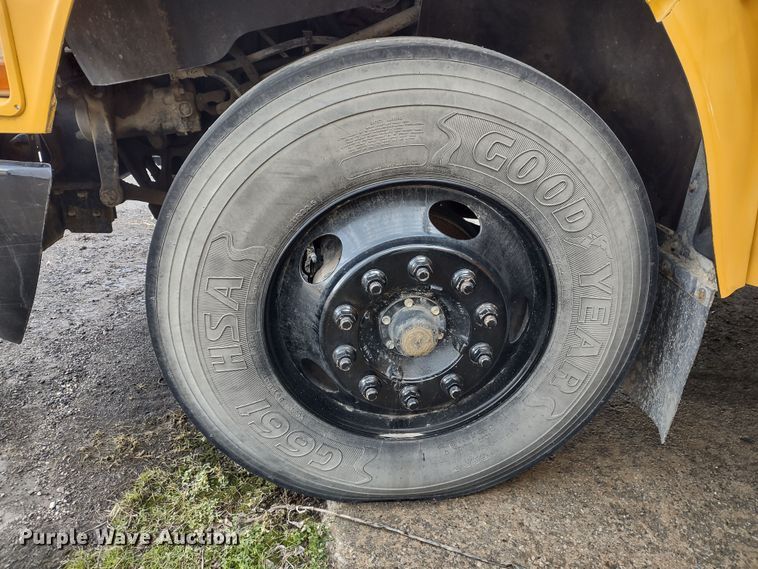 image for item DR8171 2008 Blue Bird Vision  school bus