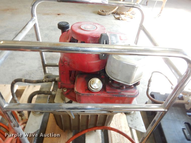 image for item IB9824 Hurst Jaws of Life  rescue equipment