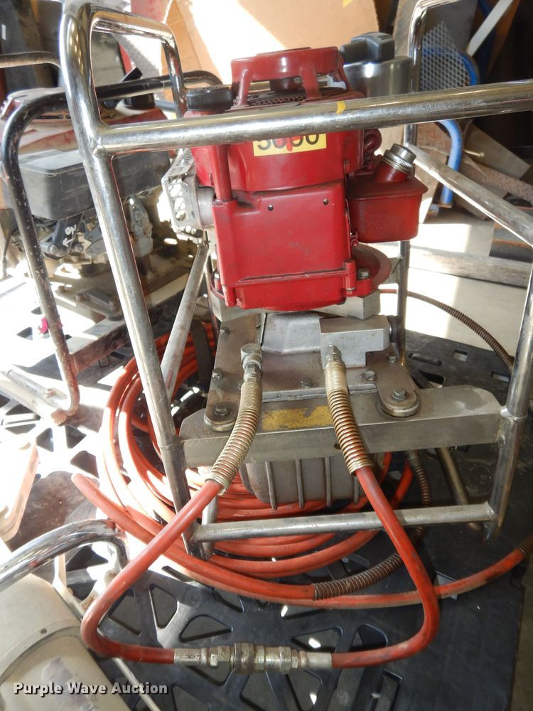 image for item IB9825 Hurst Jaws of Life  rescue equipment