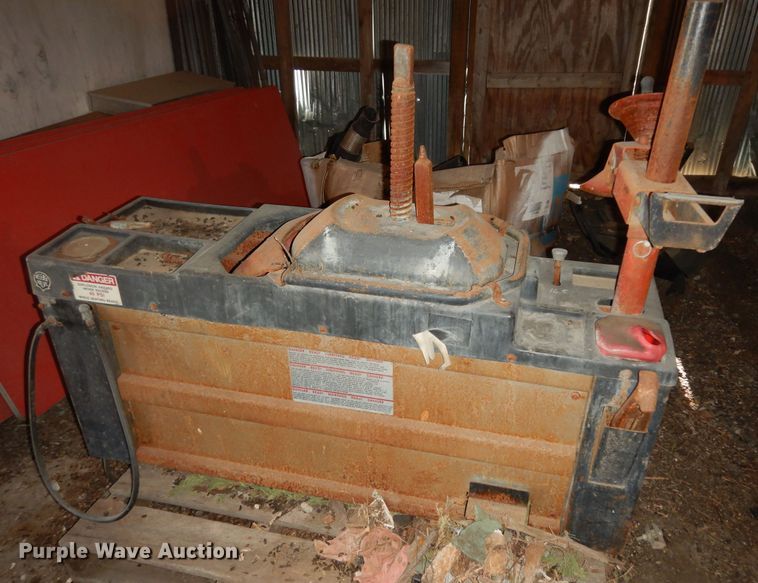 image for item IB9826 Coats 40-40SA  tire machine