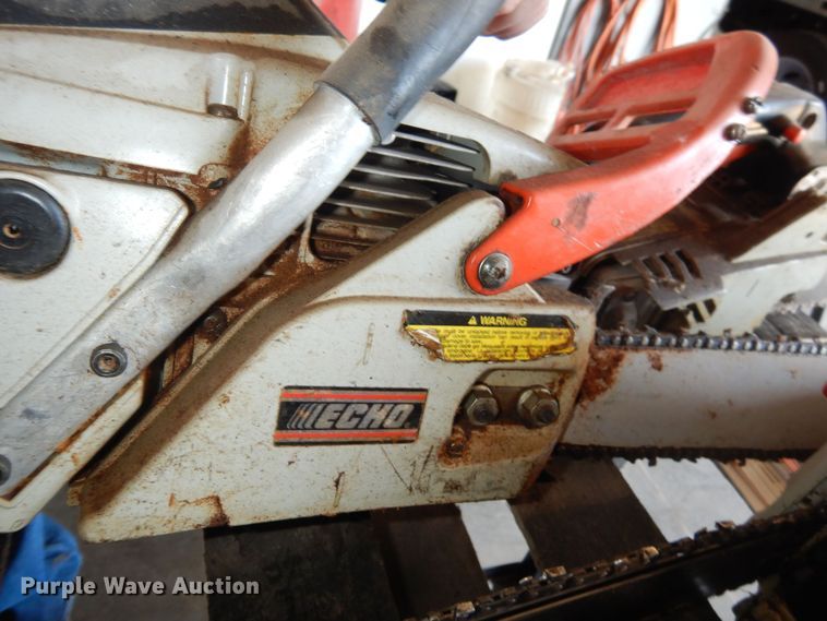 image for item IB9832 (4) chainsaws