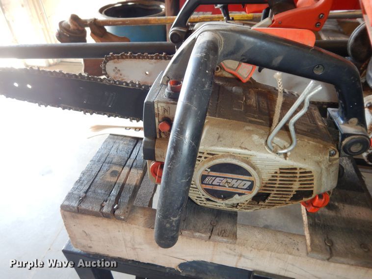 image for item IB9832 (4) chainsaws