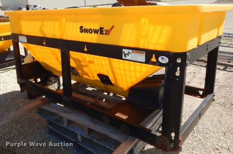 image for item IB9836 SnowEx V-Maxx 8500  spreader