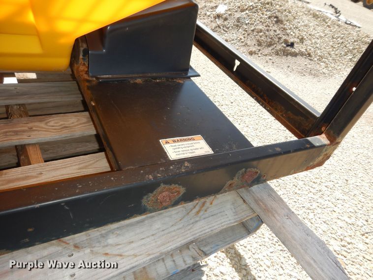 image for item IB9836 SnowEx V-Maxx 8500  spreader