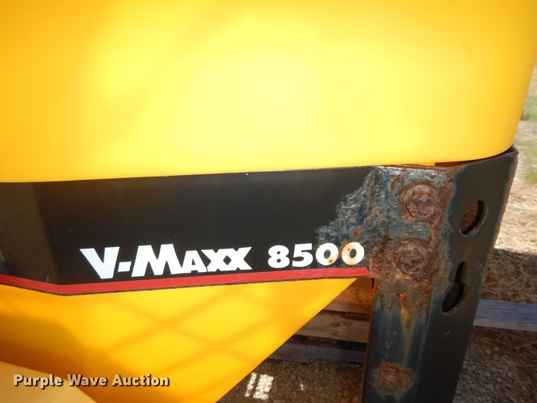 image for item IB9836 SnowEx V-Maxx 8500  spreader