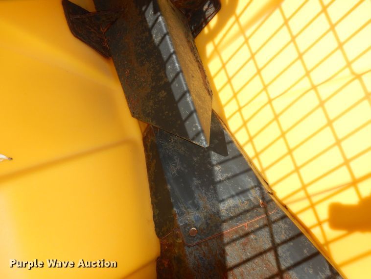 image for item IB9836 SnowEx V-Maxx 8500  spreader