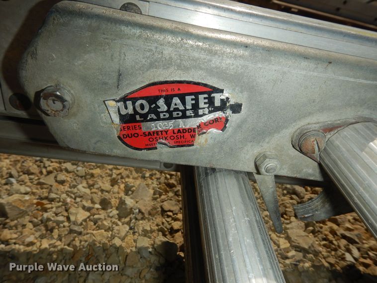 image for item IB9838 (3) ladders