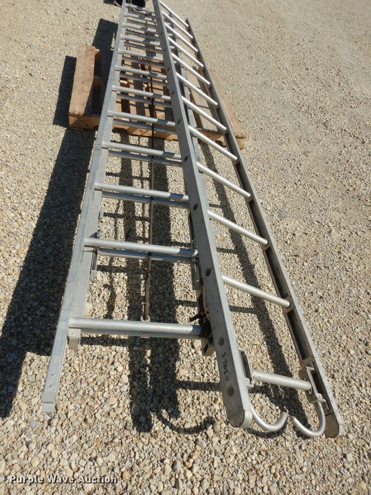 image for item IB9838 (3) ladders