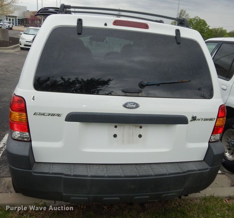 image for item IB9857 2006 Ford Escape Hybrid  SUV
