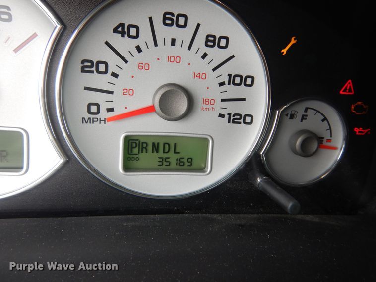 image for item IB9857 2006 Ford Escape Hybrid  SUV