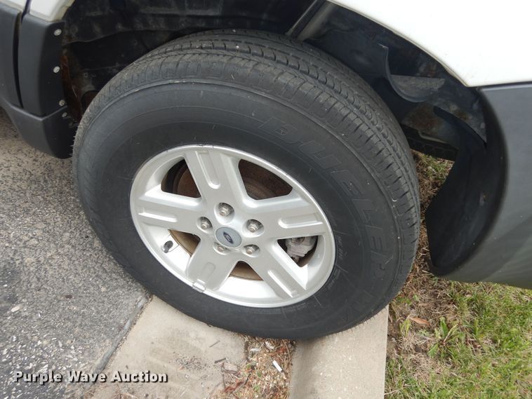 image for item IB9857 2006 Ford Escape Hybrid  SUV