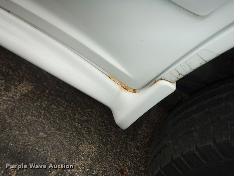 image for item IB9858 1999 Ford Explorer  SUV