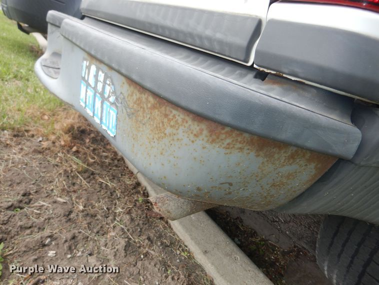 image for item IB9858 1999 Ford Explorer  SUV