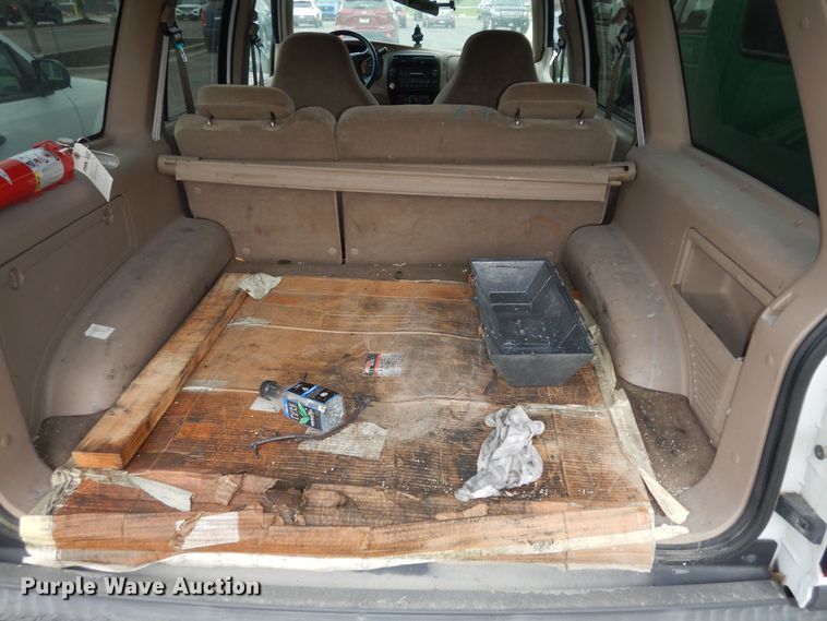 image for item IB9858 1999 Ford Explorer  SUV