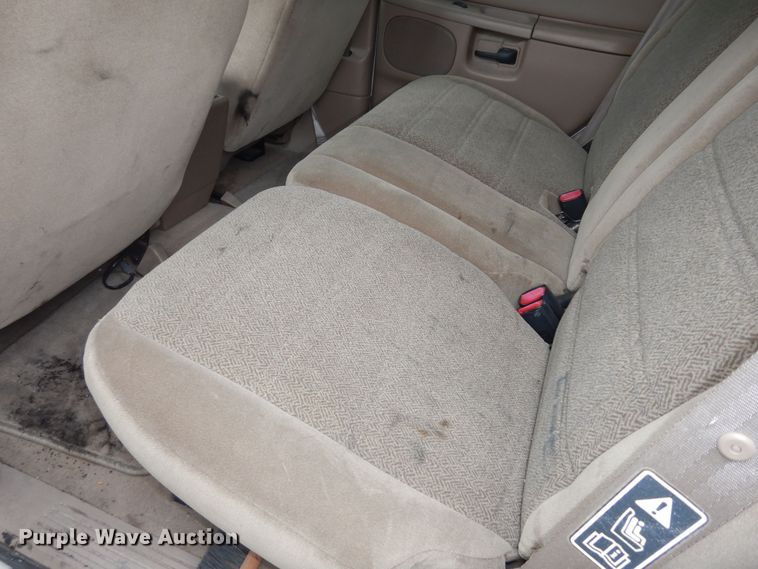 image for item IB9858 1999 Ford Explorer  SUV