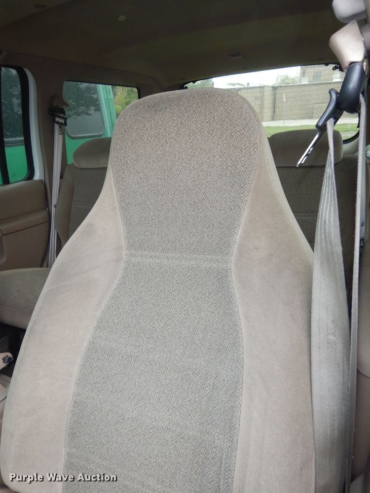 image for item IB9858 1999 Ford Explorer  SUV