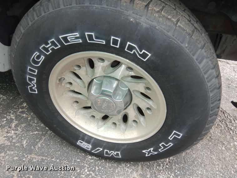 image for item IB9858 1999 Ford Explorer  SUV