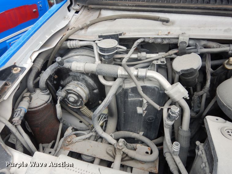 image for item IB9859 2011 Ford Econoline E450 Super Duty  shuttle bus