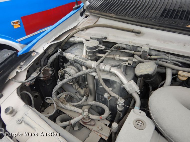 image for item IB9860 2012 Ford Econoline E450 Super Duty  shuttle bus