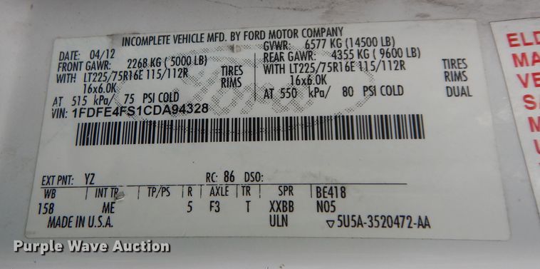 image for item IB9860 2012 Ford Econoline E450 Super Duty  shuttle bus