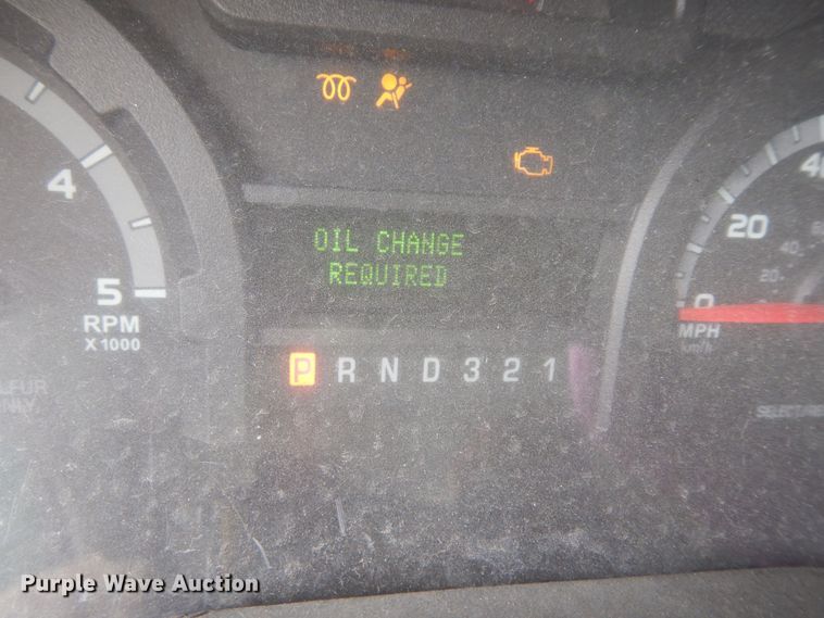 image for item IB9864 2009 Ford E450 Super Duty  shuttle bus