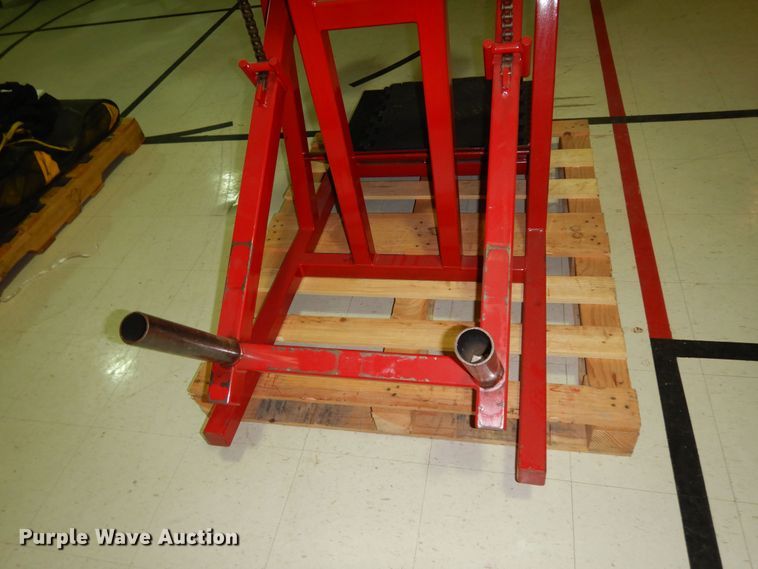 image for item IB9911 SuperCat  squat machine