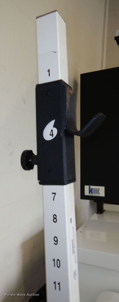 image for item IB9984 Nautilus  squat rack