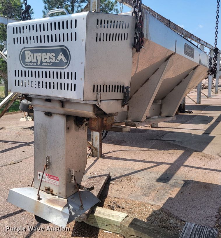 image for item JG9854 2006 Buyers  spreader