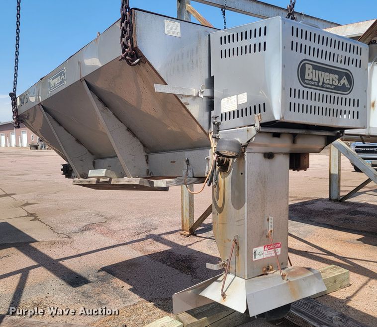 image for item JG9854 2006 Buyers  spreader