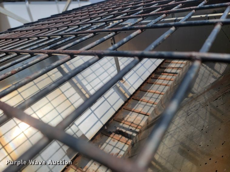 image for item JG9854 2006 Buyers  spreader